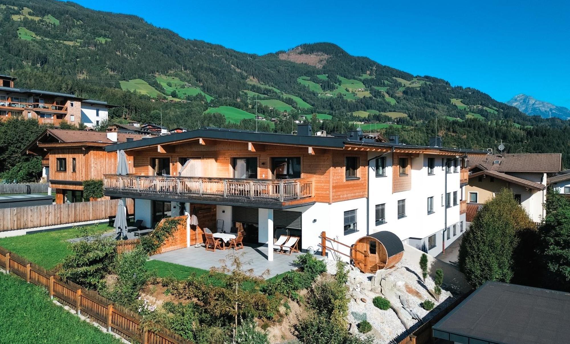 Veronikas Relax & Family Suite - Sun Terrace And Car Park By Alpenluxus Appartements Fügen Esterno foto